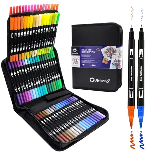 Artecho Dual Brush Pen Set - 72 Farben mit Tragetasche - Fineliner Set mit 72 Farben, ideal für Bullet Journaling und Kalligraphie. Hohe Qualität, lichtechte Farben und ungiftige Tinte auf Wasserbasis für sicheres Zeichnen und Malen.