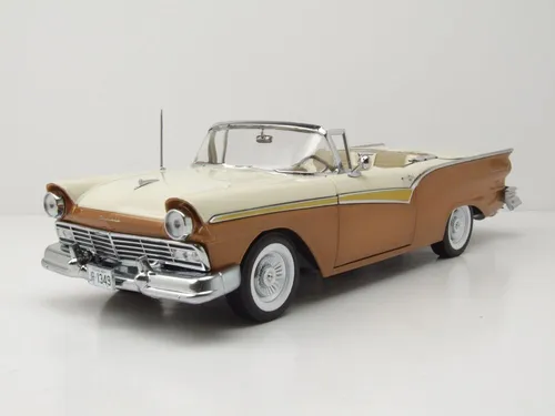 Ford Fairlane 500 Skyliner 1957 Modellauto 1:18 - Detailgetreues Modellauto im Maßstab 1:18 mit versenkbarem Dach und öffnenden Türen. Ideal für Sammler oder als dekoratives Standmodell. Mit OVP und hochwertiger Die-Cast-Verarbeitung.