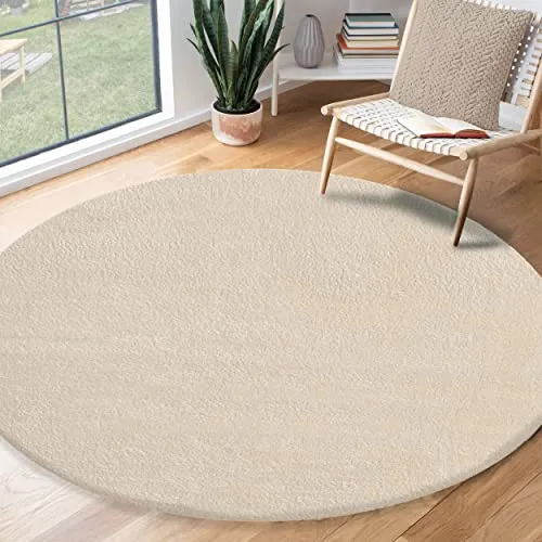 the carpet Relax Moderner Flauschiger Kurzflor Teppich - Teppiche für Wohnzimmer, Schlafzimmer oder Flur. Waschbar bis 30 Grad und rutschfest für sicheren Halt. Super weich in angesagter Felloptik.