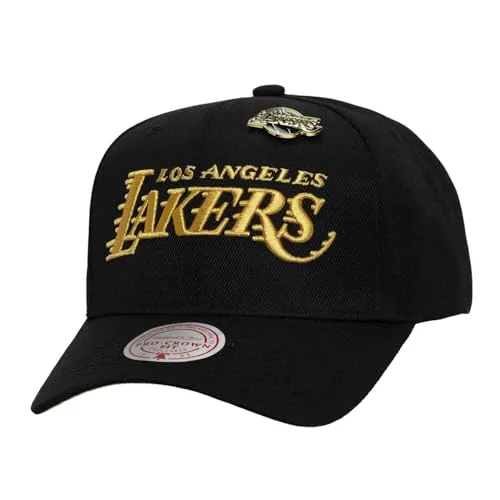 Mitchell & Ness NBA Pinned Gold Pro Crown Snapback Cap - Los Angeles Lakers - Stylische schwarze Snapback Cap mit goldenen Akzenten und gesticktem LA Lakers Logo. Perfekt für Fans und modebewusste Träger. Einheitsgröße mit praktischem Snapback-Verschluss.