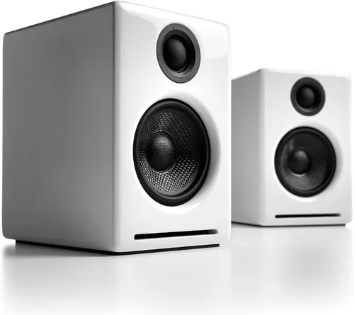 Audioengine A2+ Bluetooth Desktop-Lautsprecher – 24 Bit, 60 W - Neueste Technologie für klaren Sound, kompakte Bauweise und kabellose Verbindung. Ideal für den Einsatz am Computer oder im Home Office.