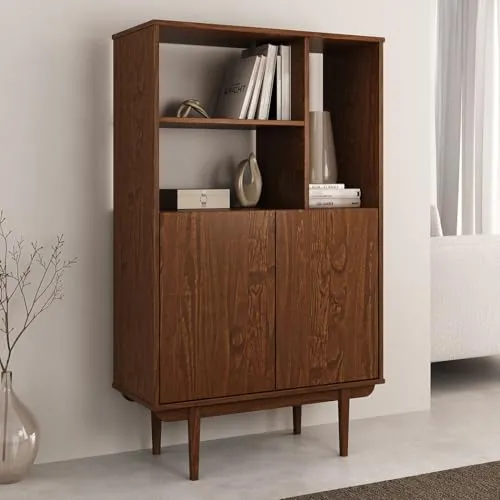 IDIMEX Highboard Simona aus Massivholz - Wohnzimmerschrank im Retro-Stil mit 3 offenen Fächern und 2 Türen, bietet viel Stauraum und eine praktische Push-to-open-Funktion für müheloses Öffnen.