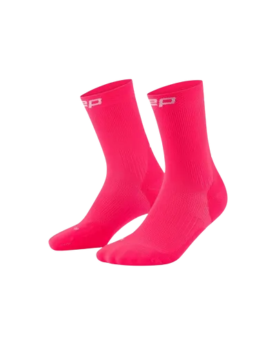 CEP Core Run Socks Mid Cut 5.0 Damen pink 37-40 - Sportsocken mit gezielter Kompression, die die Durchblutung fördert und Verletzungsrisiken reduziert – ideal für Läuferinnen.