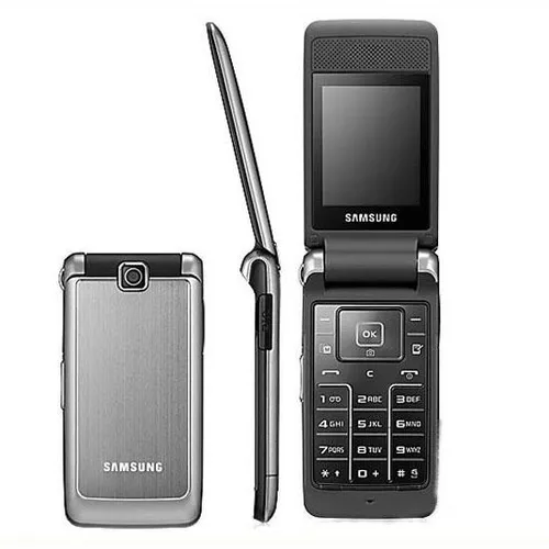 Samsung S3600 Klapphandy - Titanium Silber - Handy ohne Vertrag und Simlock, 3G-Konnektivität, stilvolles Klappdesign mit 1,3 MP Kamera und erweiterbarem Speicher.