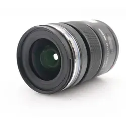 Olympus M.Zuiko Digital ED 12-50mm 3.5-6.3 EZ Silber - Objektive für Micro Four Thirds, vielseitige Brennweite von 12-50mm und leichtes Design mit nur 211g, ideal für kreative Fotografie.