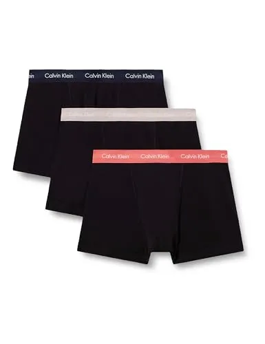 Calvin Klein Herren Boxershorts Trunks 3er Pack, Schwarz - KOMFORTABLES DESIGN: Die Calvin Klein Boxershorts aus weicher Stretch-Baumwolle bieten eine perfekte Passform und angenehmen Tragekomfort. Ideal für Alltag und Sport. Minimalistisches Design mit CK Branding und elastischem Bund.