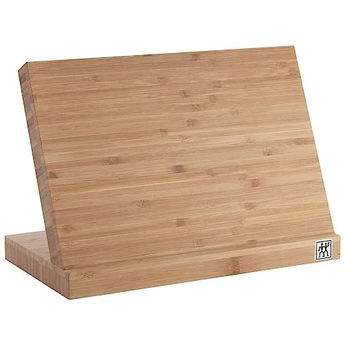 ZWILLING Magnetischer Messerblock aus Bambus - Küchenmesser Aufbewahrung aus natürlichem Bambus mit starken Magnetstreifen für sichere und hygienische Lagerung, ideal für komplette Messersets bis 20 cm Klingenlänge.