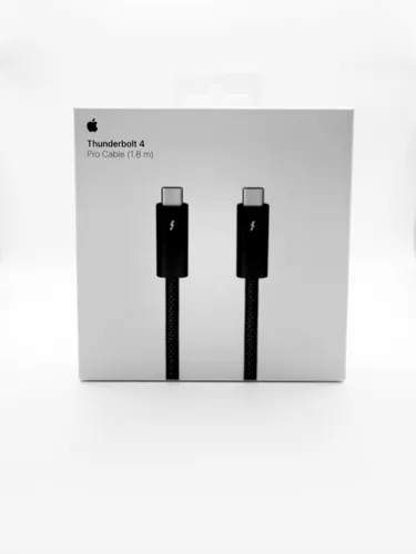 Apple Thunderbolt 4 Pro Kabel 1,8 Meter - Schwarz - Erlebe blitzschnelle Datenübertragungen mit bis zu 40 Gb/s und lade deine Geräte mit bis zu 100W Leistung. Das 1,8 Meter lange, knotenfreie Kabel bietet universelle Kompatibilität und ist ideal für den professionellen Einsatz.