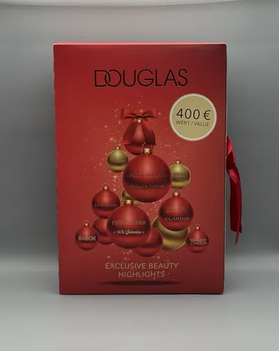 Douglas-Collection Weihnachtswelt Adventskalender 2025 - Adventskalender für Beauty-Liebhaber mit 24 Überraschungen im Wert von 400 € - Pflege, Make-up & Düfte von Top-Marken für einen festlichen Countdown.