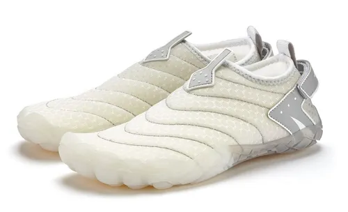 Aqua-Schuh VENICE BEACH Damen, Gr. 44, beige - Badeschuhe VEGAN von VENICE BEACH, leicht und flexibel, ideal für den Einsatz am Wasser. Casual Design mit komfortabler Sohle für unbeschwerten Tragekomfort.