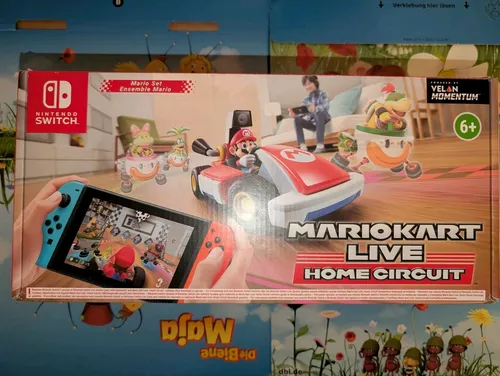 Nintendo SWITCH Spiel Mario Kart Live: Luigi Home Circuit - NEU - PC- & Videospiele, interaktives Kart-Rennen im eigenen Wohnzimmer mit AR-Technologie für unvergesslichen Spielspaß.