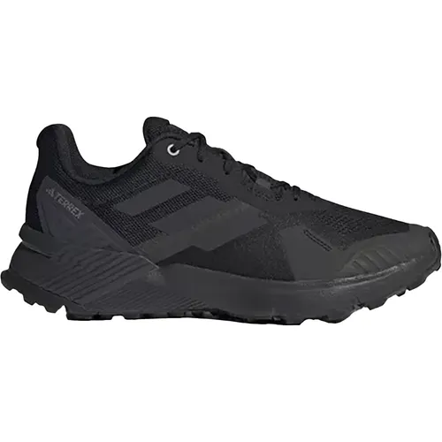 adidas Herren Strutter Shoes - Gymnastik- und Trainingsschuhe - Herren-Sneaker mit regulärer Passform, schnürbarem Obermaterial aus beschichtetem Leder und leichter Adibouncy EVA-Einlegesohle für optimalen Komfort.