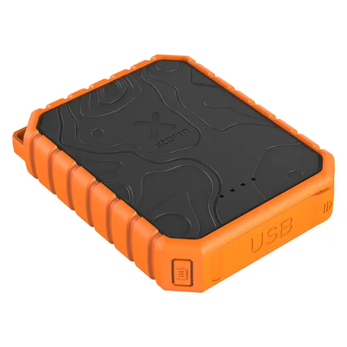 Xtorm Rugged Power Bank 10000 mAh - Powerbank in Schwarz/Orange, robustes Design für Outdoor-Aktivitäten, ideal für unterwegs mit 10000 mAh Akkukapazität.