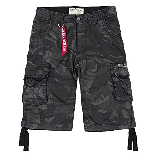 Alpha Industries Herren Shorts Jet Short Camo - Herren-Shorts aus 100% Baumwolle im coolen Camo-Design, ideal für Freizeit und Abenteuer. Robuster Cotton Twill sorgt für Komfort und Strapazierfähigkeit.