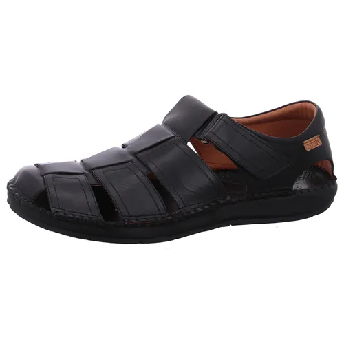Pikolinos Flache Sandalen Tarifa für Männer in Leder Negro - Wanderschuhe aus hochwertigem Leder, mit gepolsterter Sohle für ganztäglichen Komfort. Jedes Paar ist einzigartig durch natürliche Behandlungen und Bienenwachs, das für besonderen Glanz sorgt.