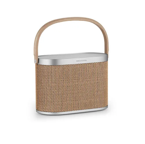 Bang Olufsen Beosound A5 - Tragbarer 360° Bluetooth Lautsprecher mit USB-C und Qi-Ladepad, elegantes Design und bis zu 12 Stunden Akkulaufzeit