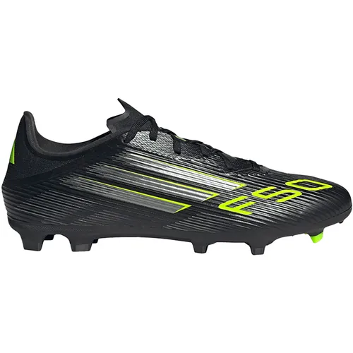 adidas Unisex F50 League Fußballschuhe - Fußballschuhe mit regulärer Passform und Fiberskin Obermaterial, ideal für Hart- und Aschenplätze dank der 360 Außensohle.