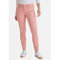 Stooker Women FLORENZ COLOUR Damen 5-Pocket-Jeans Slim Fit 42 (Länge 28) rose coral - Die Stooker 5-Pocket-Jeans im Slim Fit Style Florenz vereint modernen Chic mit Bequemlichkeit. Ideal für angesagte Outfits und vielseitige Kombinationen.