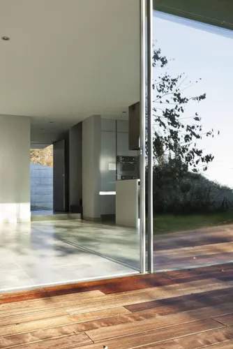 d-c-fix® Spiegel-Sichtschutzfolie selbstklebend 90x150 cm - Selbstklebende Sichtschutzfolie für Fenster, ideal für mehr Privatsphäre und Lichtdurchlässigkeit. Einfach anzubringen und perfekt für Wohnräume.