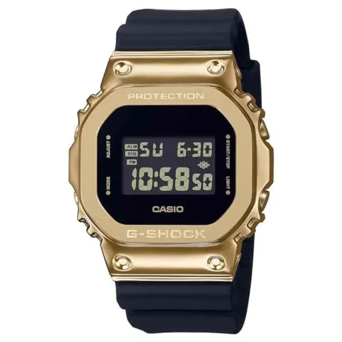 CASIO G-SHOCK Chronograph GM-5600G-9ER, Quarzuhr, Armbanduhr, Herrenuhr,digital,bis 20bar wasserd.Resinarmband goldfarben