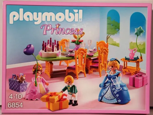 PLAYMOBIL 6854 - Geburtstagsfest der Prinzessin - Playmobil Set für Mädchen ab 4 Jahren mit 3 Figuren, festlich gedecktem Tisch und abnehmbaren Reifröcken. Perfekt für kreative Rollenspiele und Geburtstagsfeiern!