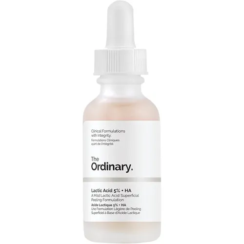 The Ordinary Lactic Acid 5 % + HA 2 % Gesichtspeeling - Sanftes Gesichtspeeling für eine gleichmäßigere Hauttextur. Die Formel mit Milchsäure und Hyaluronsäure unterstützt die Pflege und sorgt für einen strahlenden Teint.
