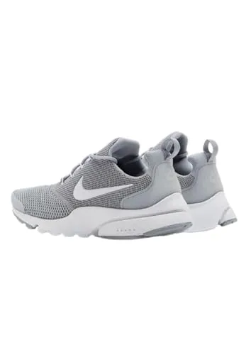 Nike Presto Fly Herren Halbschuhe - Bequeme Halbschuhe mit flexiblem Mesh-Obermaterial für optimalen Tragekomfort und Luftaustausch. Gummisohle sorgt für sicheren Halt. Ideal für den ganzjährigen Einsatz.