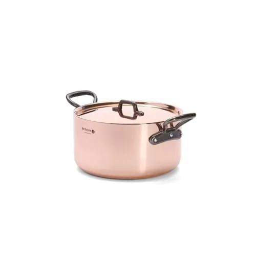 de Buyer Inocuivre Bratentopf 24 cm mit Gusseisengriffen - Hochwertiger Bratentopf aus Kupfer und Edelstahl, ideal für gleichmäßiges Garen. Mit Deckel und ergonomischen Gusseisengriffen für einfaches Handling.