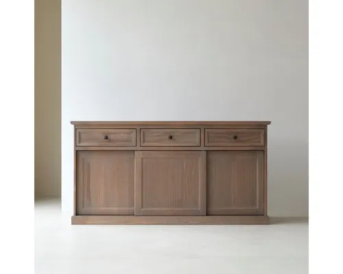 Tikamoon Sideboard Roma aus massivem Kiefernholz 170 - Elegantes Sideboard Roma aus FSC®-zertifiziertem Kiefernholz mit gebleichter Oberfläche. Bietet viel Stauraum hinter 3 Schiebetüren und 3 Schubladen. Ideal für jedes Wohnzimmer, bereits montiert und pflegeleicht.