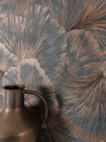 Newroom Vliestapete Neriah Copper - Modern Dschungel mit Palmenblättern - Stilvolle Vliestapete in Grau mit tropischem Palmenblatt-Muster, ideal für Wohnzimmer und Küche. Wasser- und dampfbeständig für vielseitige Einsatzmöglichkeiten.
