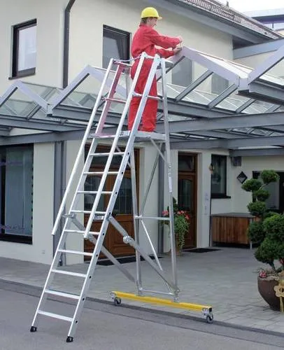 MUNK Aluminium-Podestleiter fahrbar klappbar 7 Stufen - Leiter für sicheres Arbeiten mit TÜV-Siegel, geräumiger Plattform und 15 Jahre Qualitätsgarantie – ideal für professionelle Einsätze.