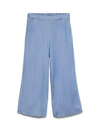 Vero Moda Wide Fit Chinohose - Klassische Wide Fit Chinohose mit elastischem Bund für optimalen Tragekomfort. Ideal für lässige Alltagslooks oder schicke Abendoutfits. Perfekt kombinierbar mit Sneakers oder Absatzstiefeln.