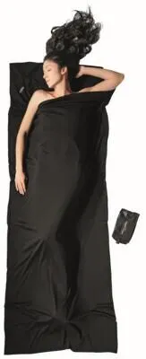 Cocoon Merinoschlafsack Travel Sheet - Schwarz - Schlafsack aus 100% Merinowolle, ideal für Reisen. Erhöht die Wärmeleistung um bis zu +7°C und bietet durch die Einschubtasche für Kissen zusätzlichen Komfort.