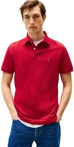 Tommy Hilfiger Herren Poloshirt Kurzarm 1985 Regular Fit - Mehrfarbig (Medium Red) - Elegantes Poloshirt aus 96% Bio-Baumwolle für hohen Tragekomfort. Klassischer Kragen und dezente Flag sorgen für einen stilvollen Look. Ideal für smarte Outfits oder als Geschenk.