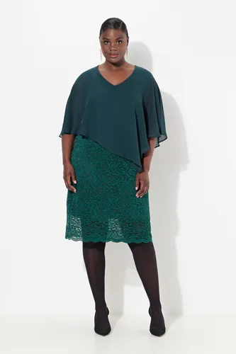 Ulla Popken Abendkleid mit Chiffon-Cape - Elegantes Abendkleid in dunkelgrün mit 3/4-Ärmeln und Spitzensaum, ideal für festliche Anlässe. Bequem durch hochwertigen Jersey und pflegeleicht.