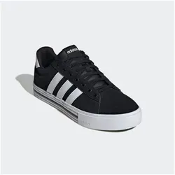 Sneaker ADIDAS SPORTSWEAR "DAILY 4.0", Gr. 46, schwarz-weiß - Sportliche Sneaker aus Leder und Synthetik, mit Gummiaußensohle für optimalen Grip und mindestens 20 % recycelte Materialien für umweltbewusste Träger.
