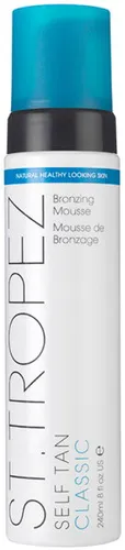 St. Tropez Self Tan Classic Bronzing Mousse 240 ml - Selbstbräuner mit natürlicher Bräune und schnellem Trocknen, angereichert mit Feuchtigkeit für langanhaltende Ergebnisse. Ideal für ein gleichmäßiges, makelloses Finish.