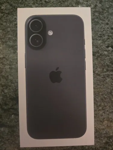Apple iPhone 17 256GB Schwarz - Kompakt und leistungsstark - Handys ohne Vertrag mit 6,3-Zoll-Display, 120 Hz für flüssige Animationen und leistungsstarkem Prozessor für anspruchsvolle Apps und Spiele. Perfekt für die Hosentasche!