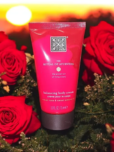 Rituals THE RITUAL OF AYURVEDA Körpercreme Creme Body Cream  Rose Mandelöl Spa