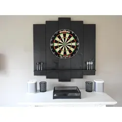 WDS Dartscheibe WOODEN Dartboard Surround - Premium Dart-Wandschutz in Schwarz, schützt Ihre Wände und bietet optionalen Tablet-Halter für zusätzlichen Komfort.