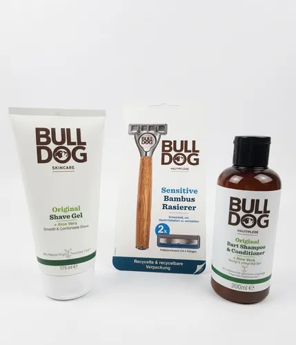 Bulldog Sensitive Bamboo Razor with Spare Blades - Präziser Rasierer für Herren mit schwenkbarem Kopf und leicht zu reinigenden Klingen. Genießen Sie eine 100 % glatte Rasur ohne Hautreizungen – ideal für Ihr gepflegtes Erscheinungsbild.