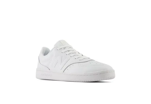 NEW BALANCE Herren Freizeitschuhe BB80 - Sneaker für Langlebigkeit und Komfort auf und neben dem Court – ideal für sportliche Aktivitäten und Freizeit. Entdecke hochwertige Sportartikel bei INTERSPORT.