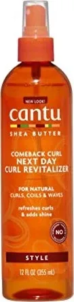 Cantu Comeback Curl Next Day Revitalizer 355ml – Lockenpflege - Das Revitalisierungsspray mit reiner Sheabutter erfrischt und definiert Locken, Coils und Wellen. Ideal für die tägliche Anwendung, sorgt es für geschmeidiges, frizzfreies Haar ohne schädliche Inhaltsstoffe.