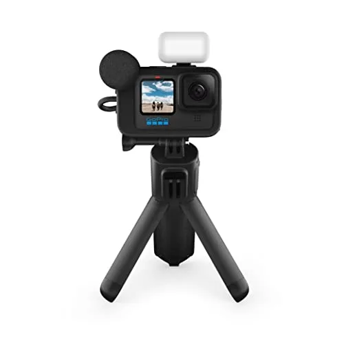 GoPro HERO11 Black + Media Mod - Die leistungsstärkste Action-Cam mit neuem Bildsensor für beeindruckende Aufnahmen und flexibles Filmen für Social Media