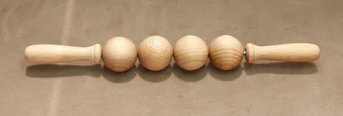 Tuuli – Massagerolle aus Holz mit 4 Kugeln, gegen Cellulite, Muskelverspannung