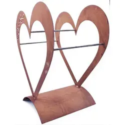 Rostikal Deko Kaminholzregal 60 cm Herz aus Edelrost - Stylisches Kaminholzregal für drinnen und draußen, handgefertigt aus echtem Rost. Ideal zur stilvollen Aufbewahrung von Feuerholz und ein echter Blickfang in jedem Ambiente.