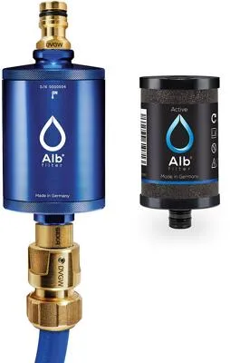 ALB Filter Mobil ACTIVE inkl. GEKA Anschluss-Set Blau - Campingzubehör mit hochwertigem Trinkwasserfilter für die einfache Wasserentnahme aus verschiedenen Quellen. Nachhaltig produziert in Deutschland, sorgt die Active Kartusche für frisches Wasser ohne Gerüche.