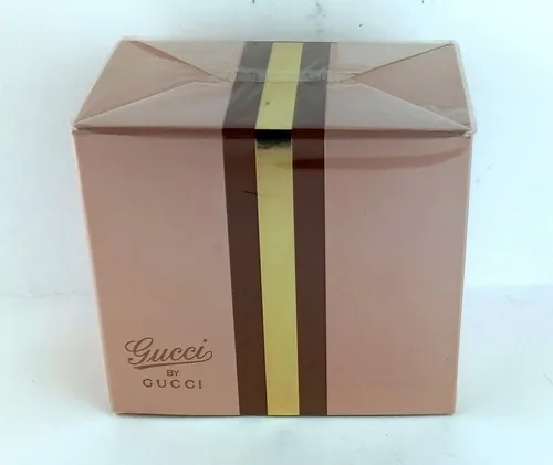 GUCCI BY GUCCI Eau de Toilette 75ml - Damenparfüm mit elegantem Duft, ideal für den täglichen Gebrauch und besondere Anlässe. Frisch und feminin, perfekt für jede Gelegenheit.
