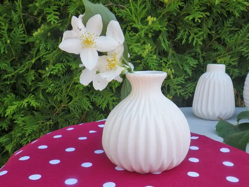 Vase LINA weiß 10 cm Blumenvase Keramik skandinavische Deko Hochzeit Tischdeko