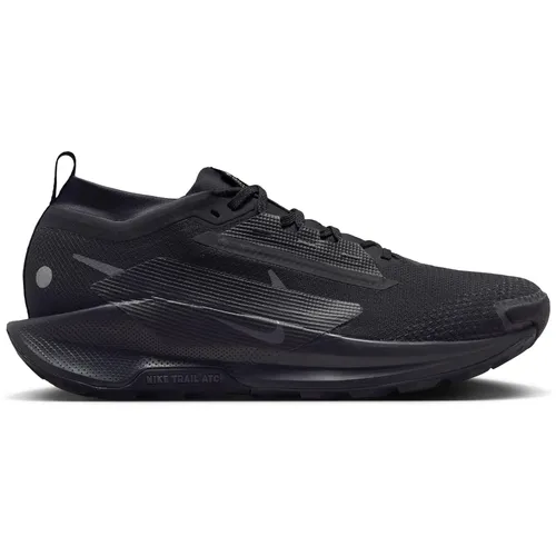 Nike Herren Pegasus Trail 5 GTX schwarz 44.0 - Laufschuhe mit GORE-TEX für wasserdichten Schutz und optimalen Grip auf jedem Untergrund, ideal für Trails bei jedem Wetter.